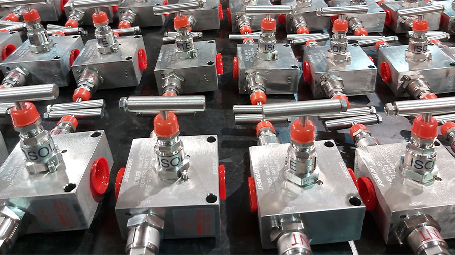 Understanding valve manifolds
